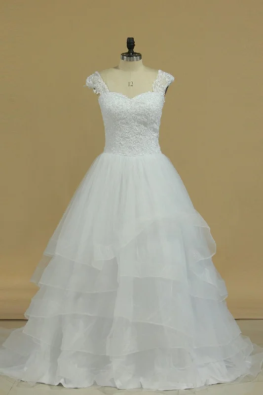 A Line Wedding Dresses Cap Sleeve With Applique Tulle Vintage Wedding Gown