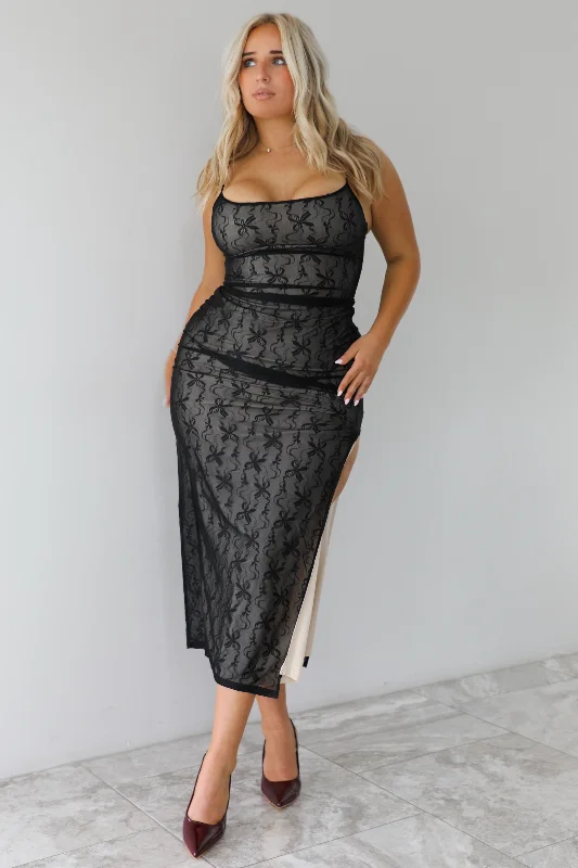 Bow Perfection Midi Dress: Black/Nude Best midi dresses for hourglass body shape